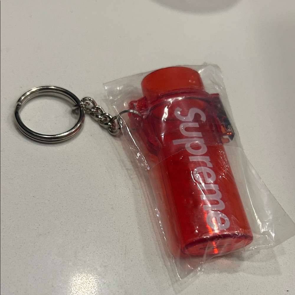Supreme Red light case Keychain - Picture 3 of 4